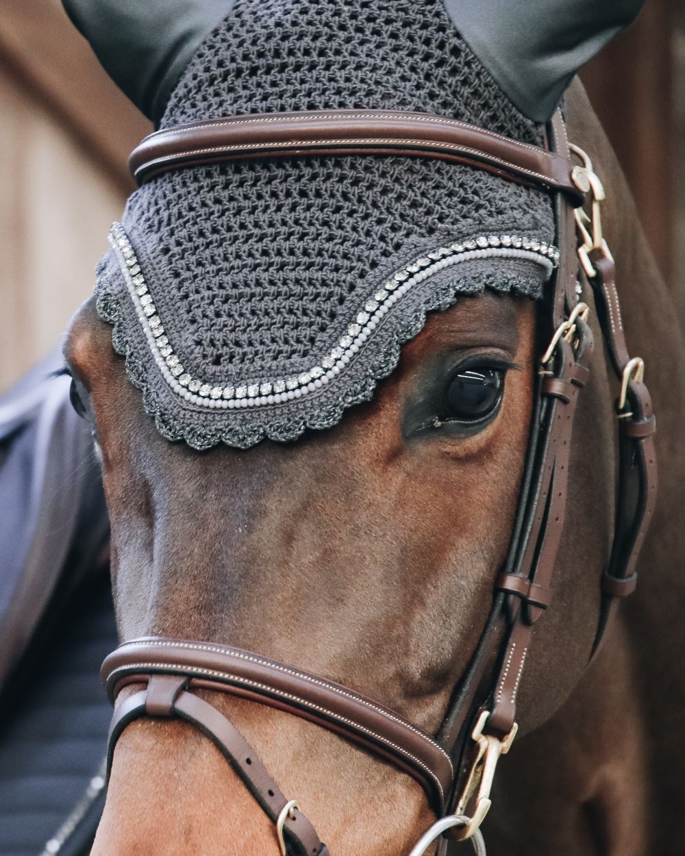 Kentucky Horsewear vliegenmuts Wellington Stone & Pearl Grijs Full