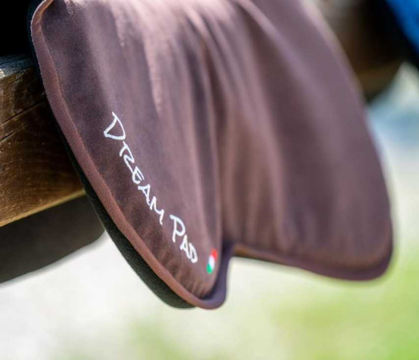 Dreampad memory foam saddle pad