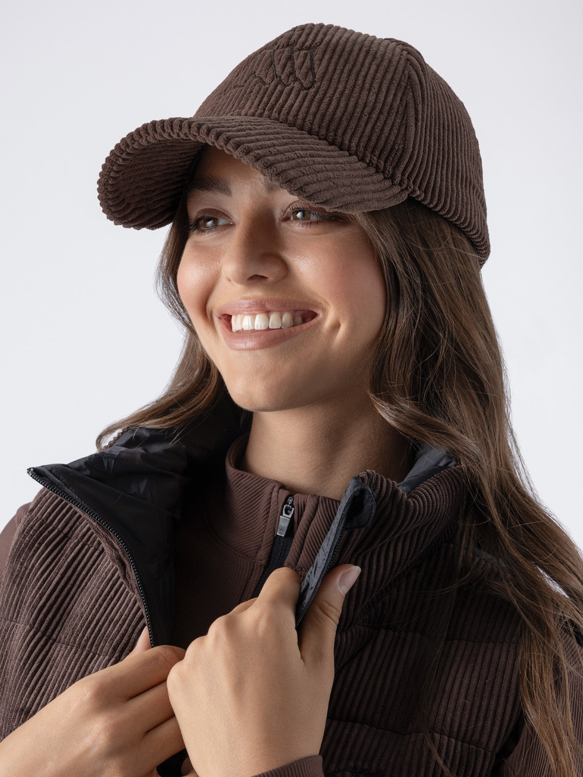 Equiline Women's Corduroy Baseball Cap Eqfalt Cocoa Powder