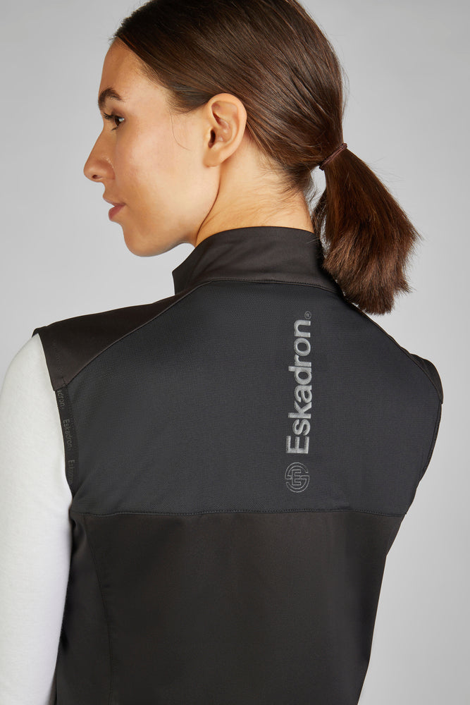 Eskadron Dynamic 24SS Vest ladies black