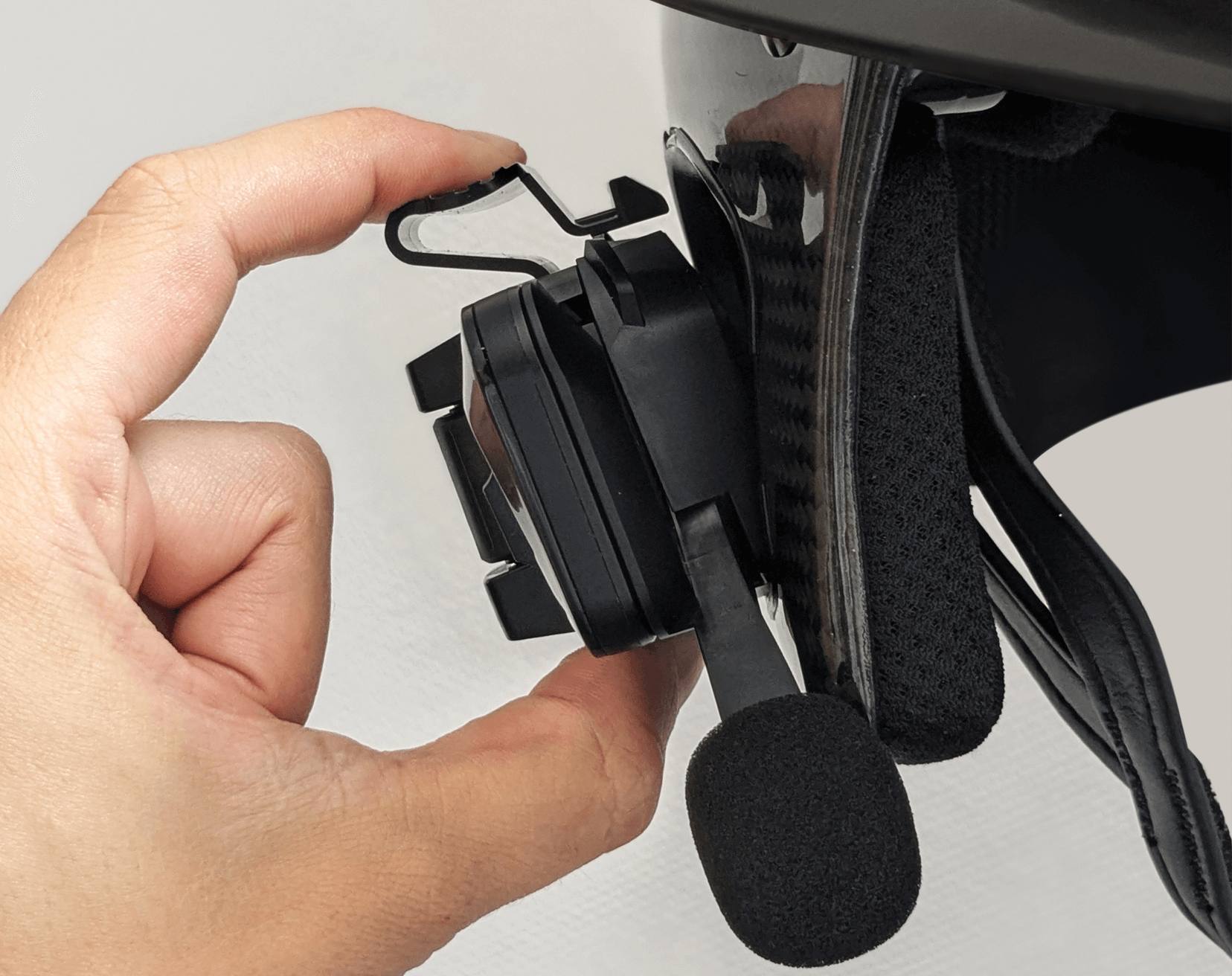 Freejump Intercom Audio Kit powered by Cardo