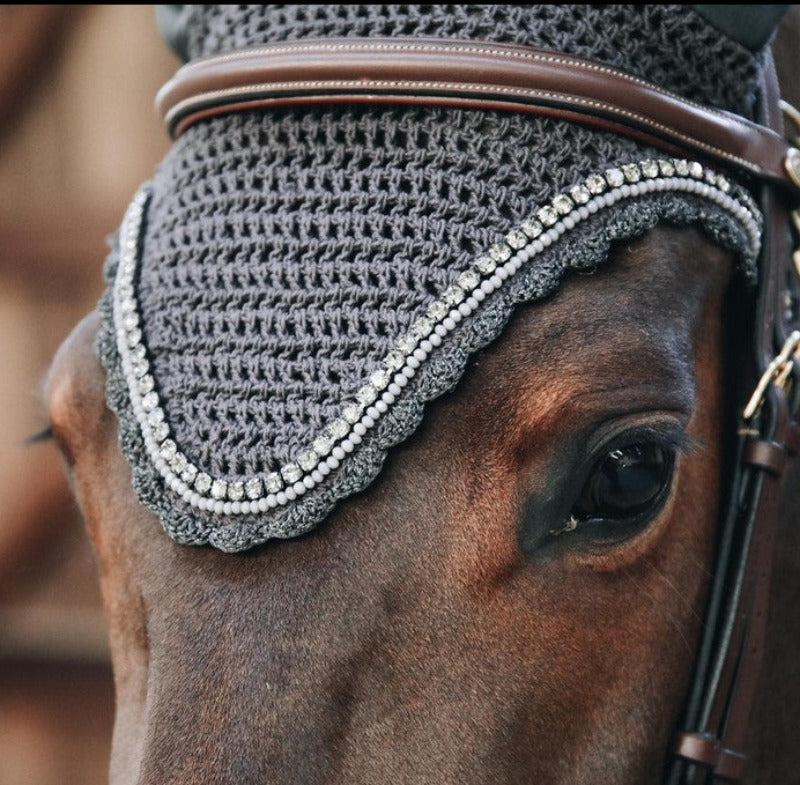 Kentucky Horsewear Vliegenmuts Long Soundless Stone & Pearl Grijs full